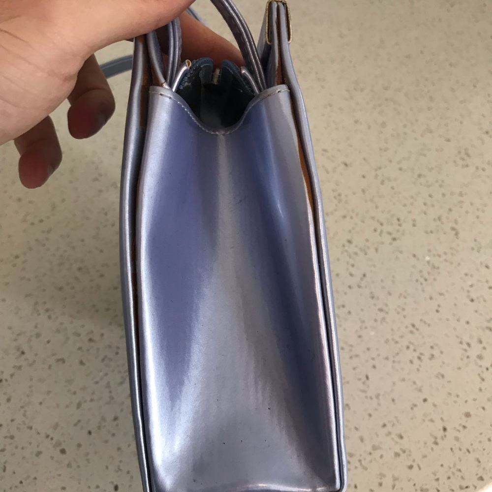Used New Modem Collection Handbag - Picture 3 of 9